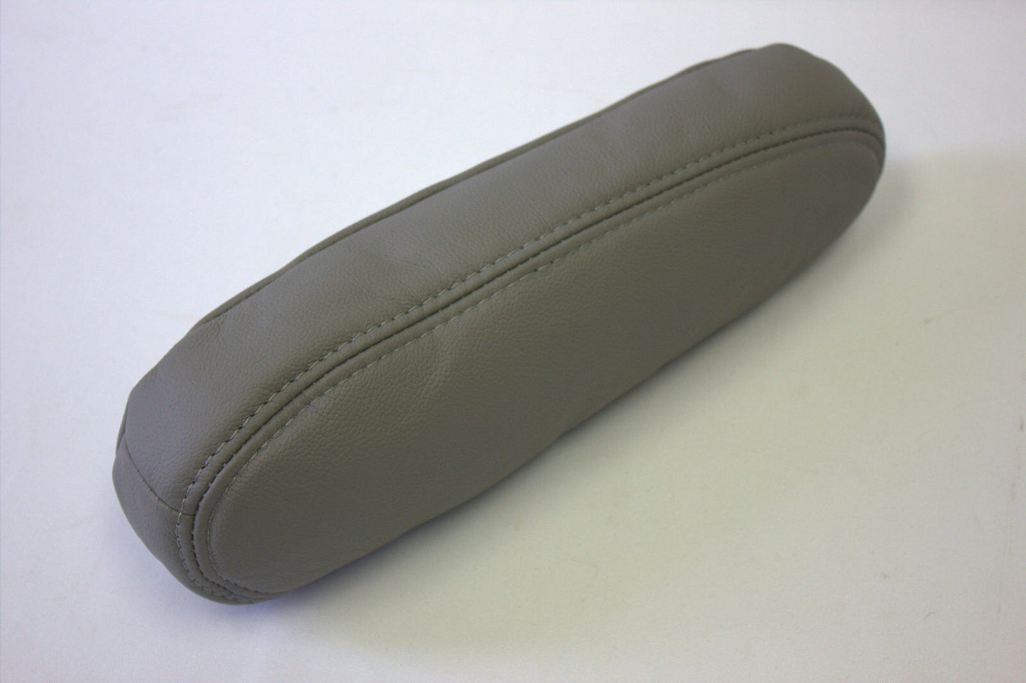 2003 2004 2005 2006 GMC Yukon Driver Bottom seat cover slip on Armrest gray
