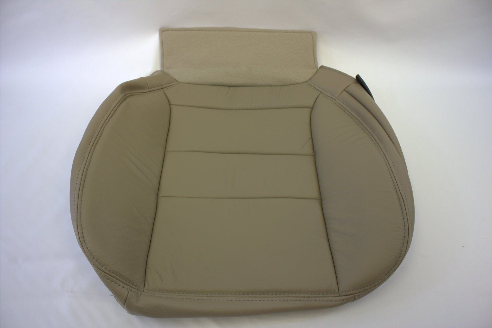 2002 to 2007 For Ford F350 Lariat EXTENDEDCAB PASSENGER Bottom Leather Cover Tan