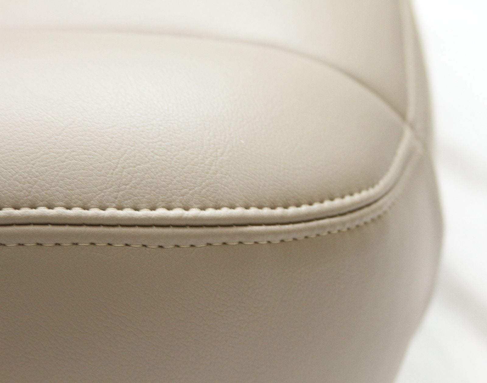 2004 2005 GMC Yukon XL SLT Driver Bottom Leather Replacemen Seat Cover Light Tan