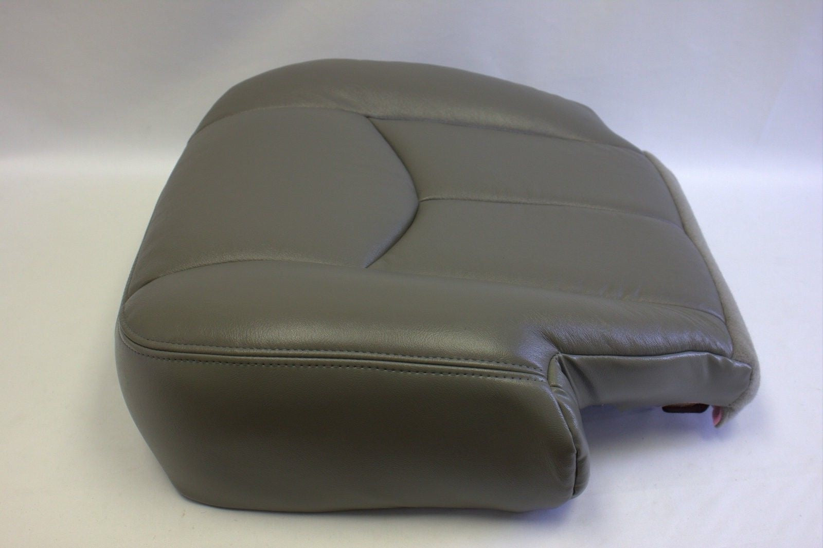2003 - 2006 Chevy Tahoe Suburban Yukon Passenger Vinyl Bottom Seat Cover Gray