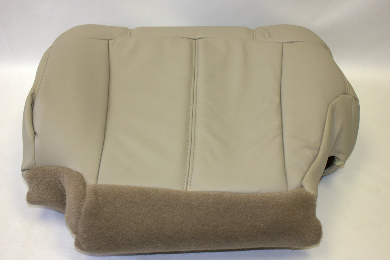 1999 2000 2001 2002 Chevy Tahoe Suburban Driver Bottom Seat-Cover "Light" Tan522