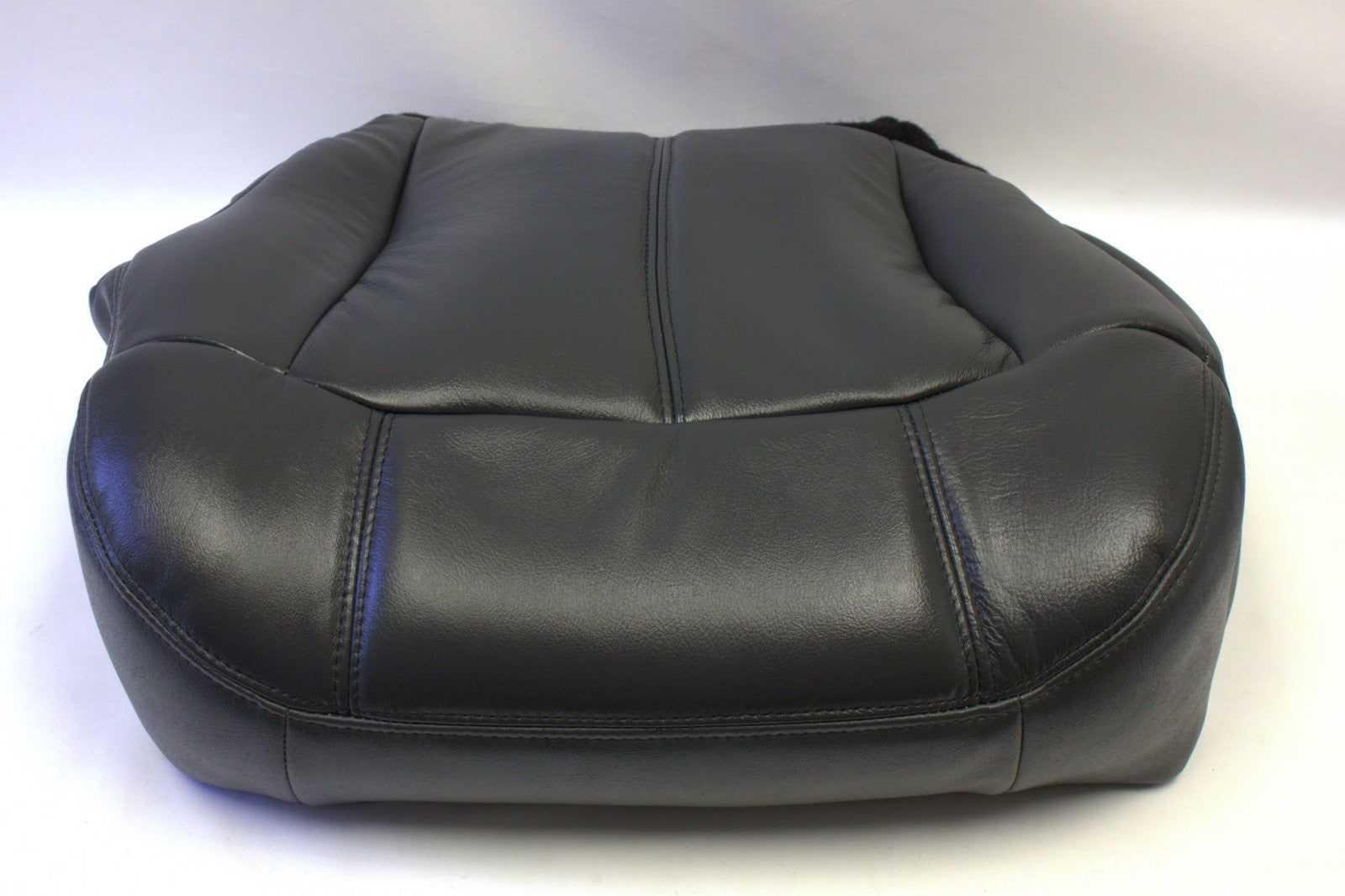 2001 2002 GMC Sierra 1500 2500 3500 Driver Bottom Leather Seat Cover Gray Black