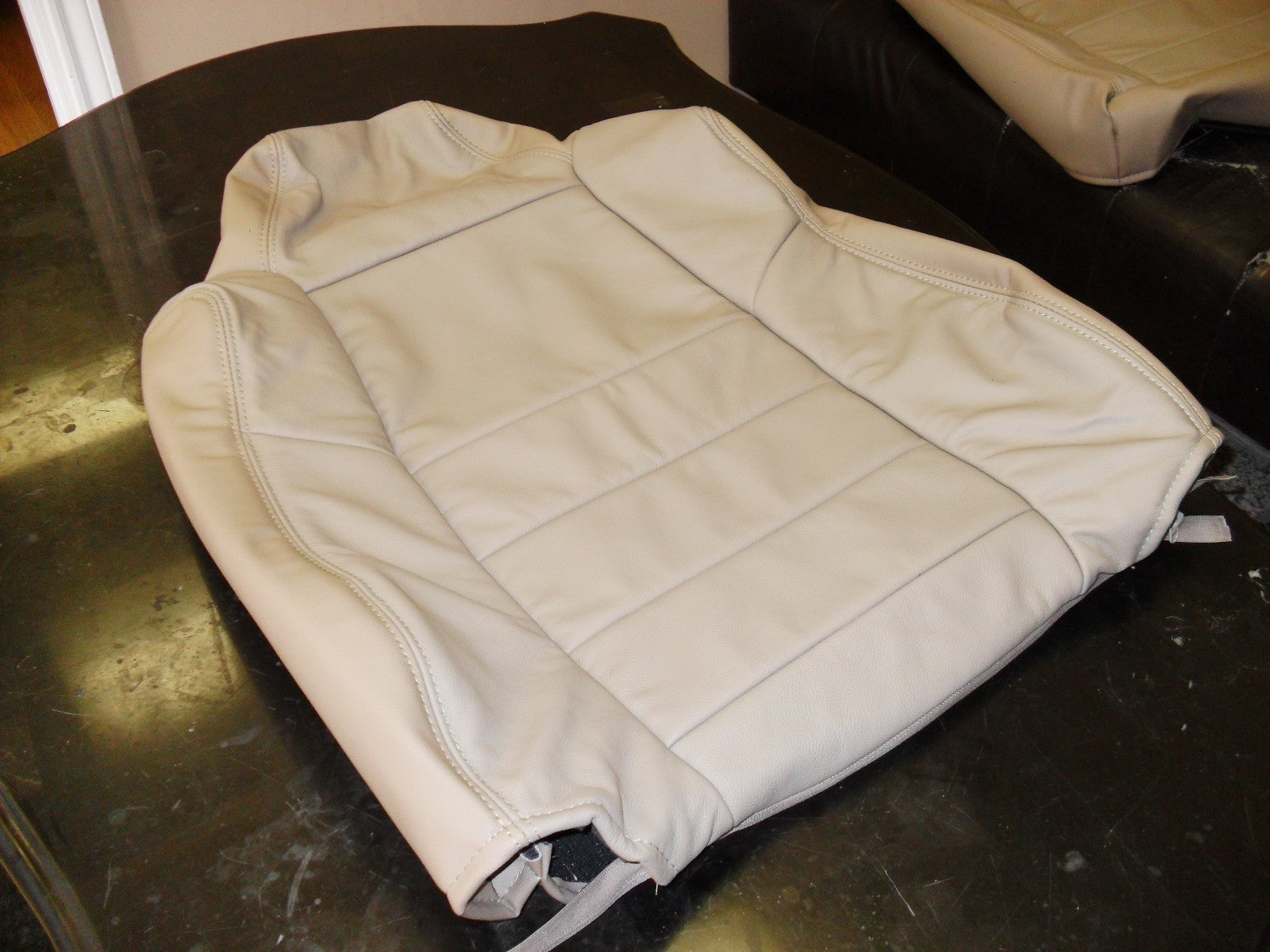 2002 - 07 Ford F250 F350 Lariat Left Front Top Lean Back Leather Seat Cover Tan
