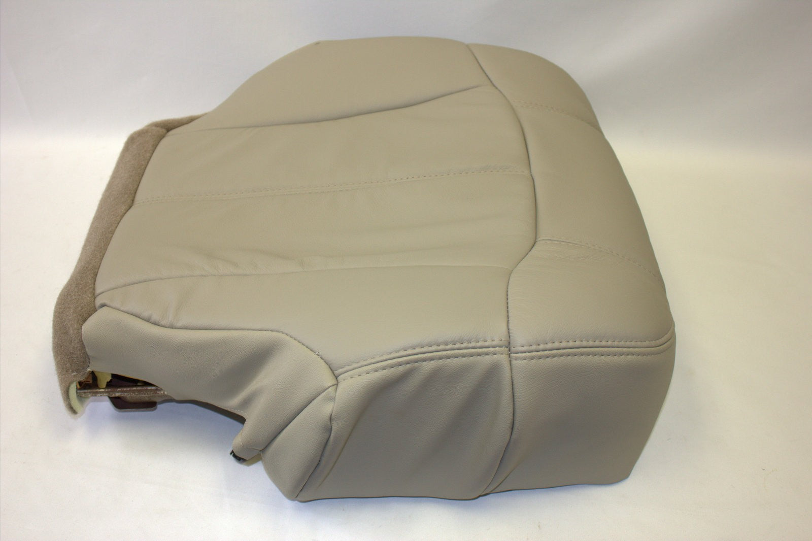 1999 2000 2001 2002 Chevy Tahoe Suburban Driver Bottom Seat-Cover "Light" Tan522