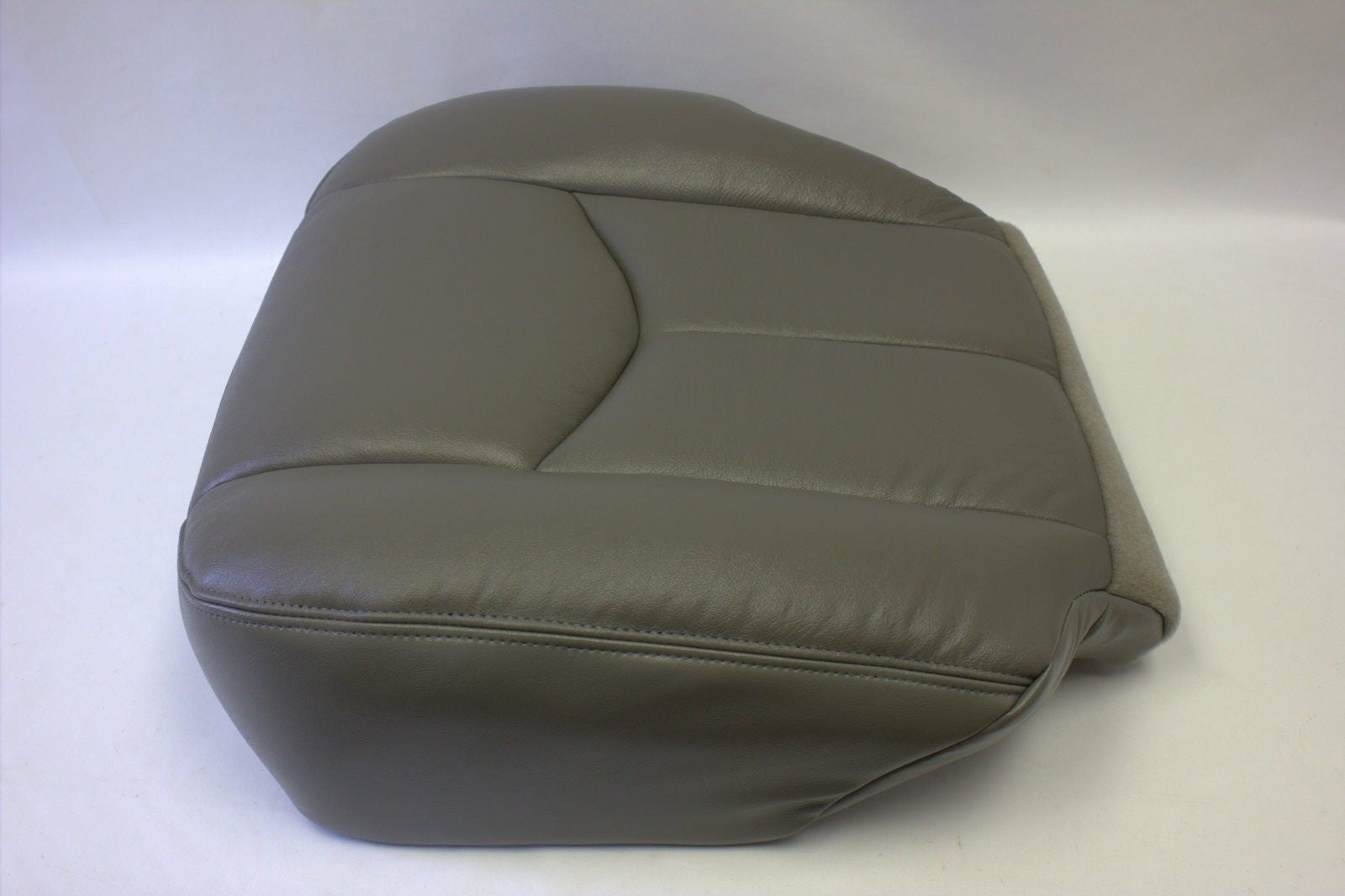 2003 2004 2005 2006 GMC Yukon Driver Bottom Leather Seat Cover Pewter 
