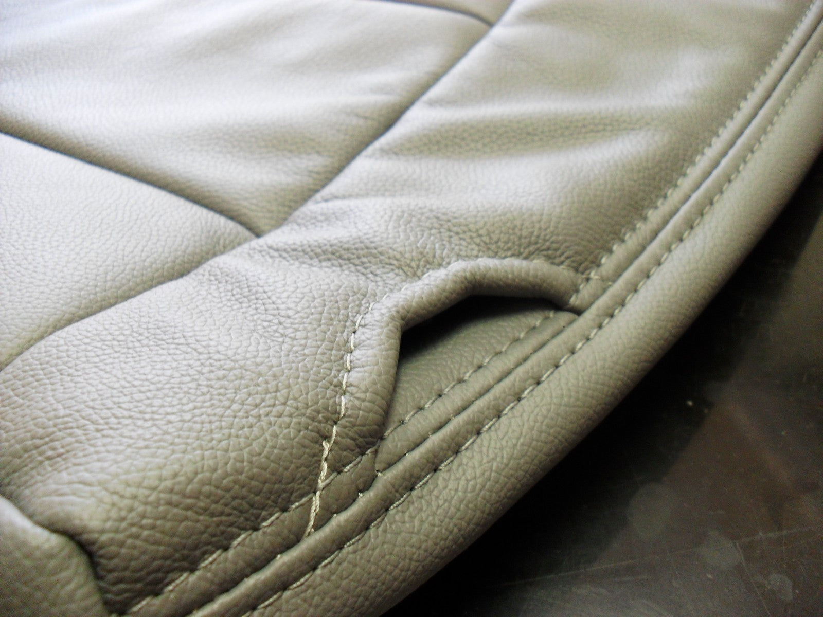2002 to 2007 Ford F350 Lariat Driver & Passenger Bottom Leather Seat Covers Gray