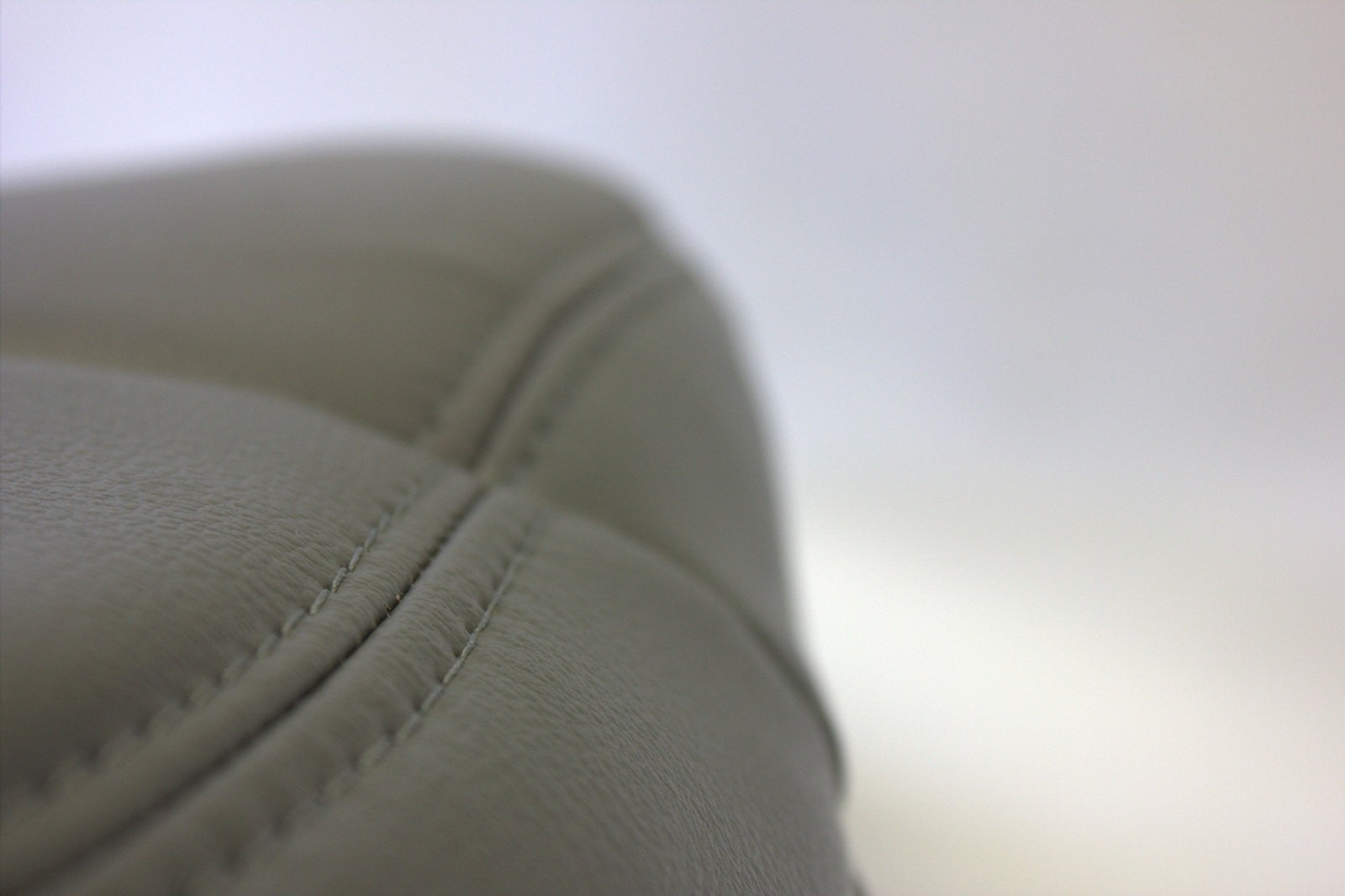 04 05 2006 2007 2008 Ford F150 Lariat Driver Bottom Seat Cover Flint Gray Vinyl