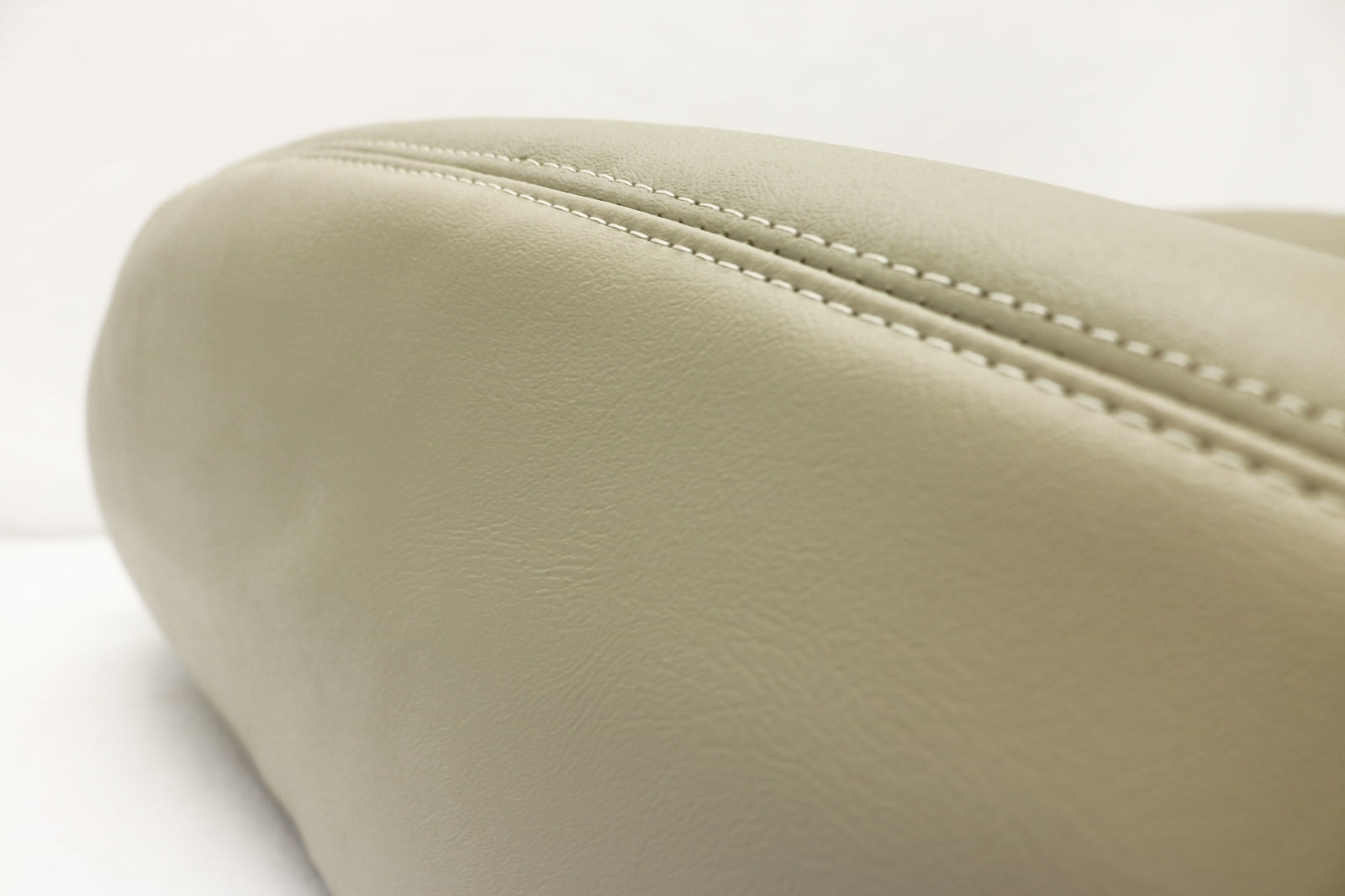 2003 2004 Chevy Tahoe Suburban Yukon Driver Top Lean Back Leather Seat Cover Tan