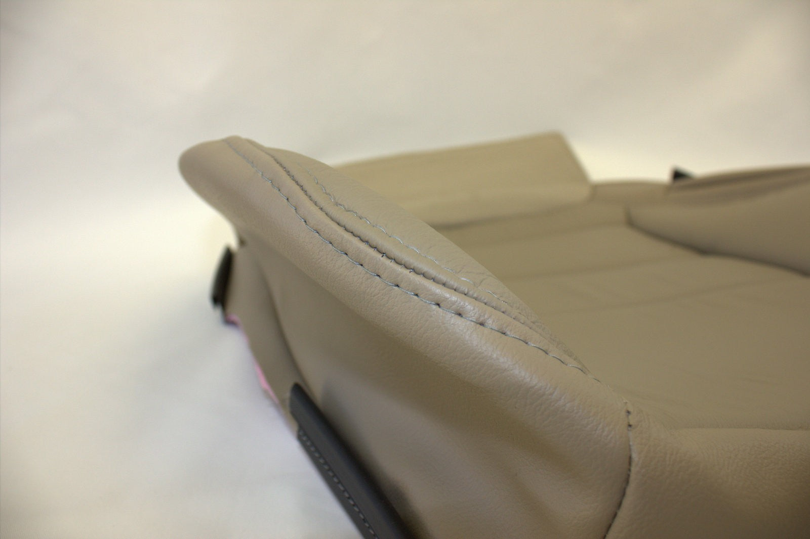 Ford F-250 Lariat EXTENDED CAB Bottom Driver Leather Tan for 2002 to 2007